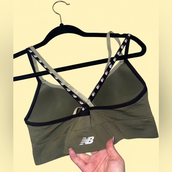 New Balance Olive Green Sports Bra | Size Large - Picture 4 of 11